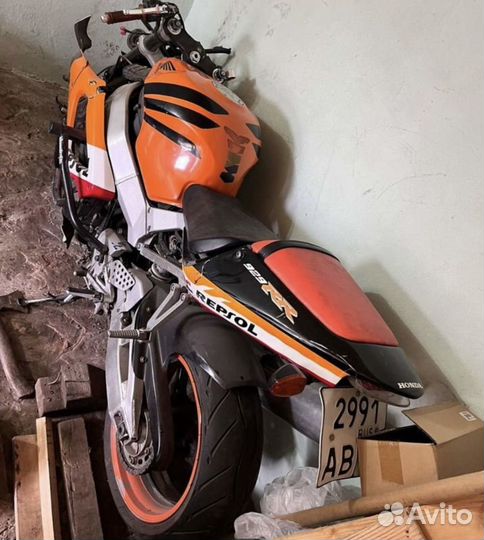 Honda cbr 929 rr