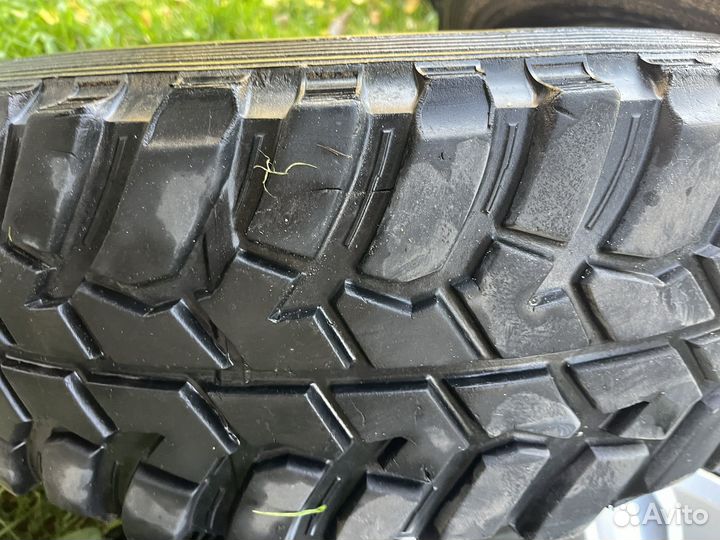 Грязевая резина с дисками на УАЗ
