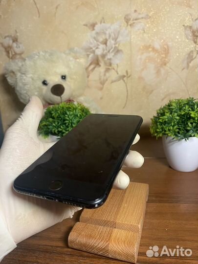iPhone 7 Plus, 32 ГБ