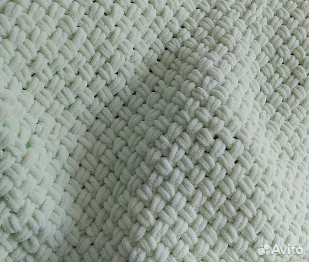 Плед детский вязаный, ручная работа