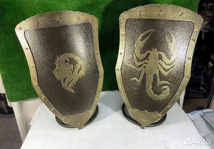 Подставка под шампуры Щит