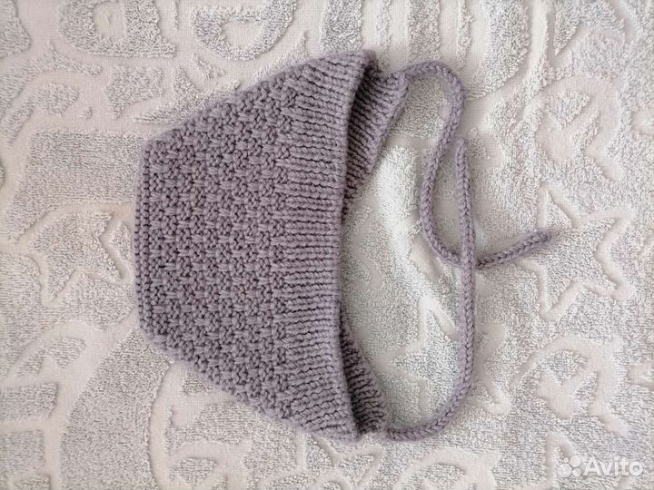 Вязаные чепчики