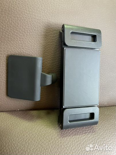 Держатель планшета для volvo