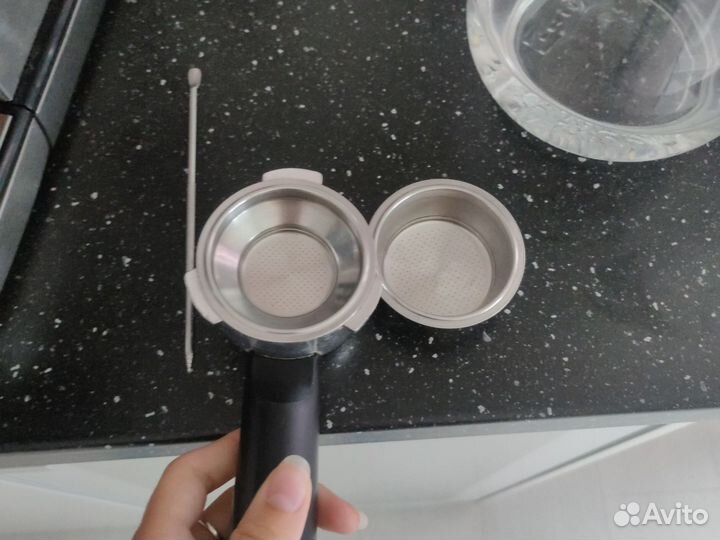 Рожковая кофеварка Polaris 2001AE