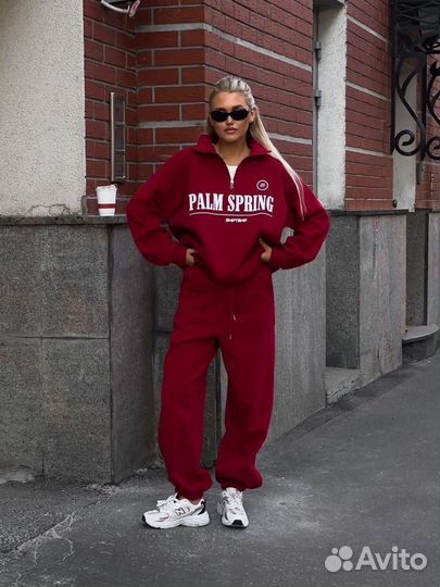 Спортивный костюм