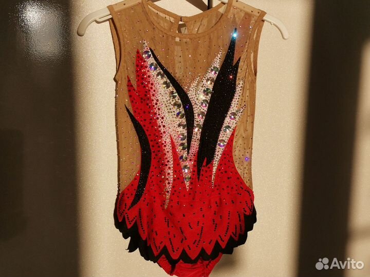 Аренда Купальник для художественной гимнастики