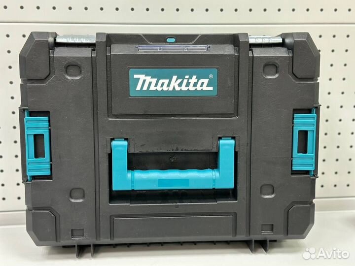 Лазерный уровень makita