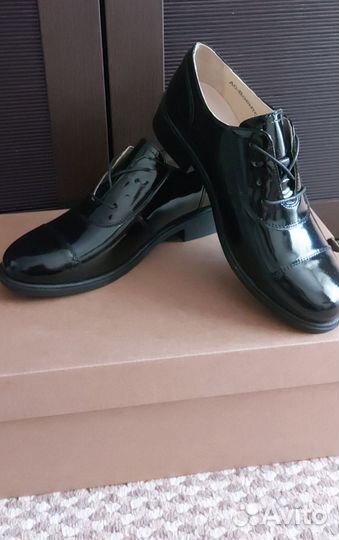 Туфли женские военные 37