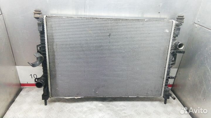 Радиатор (основной) Ford Kuga 2010