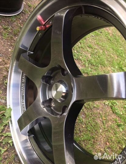 Дикси advan racing r18