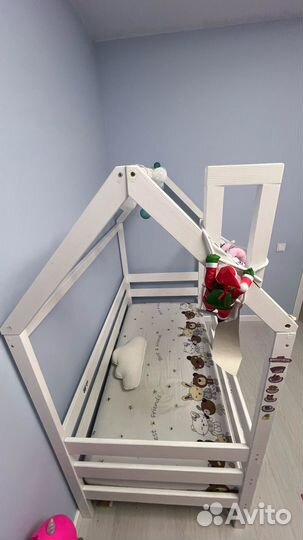 Кровать-домик