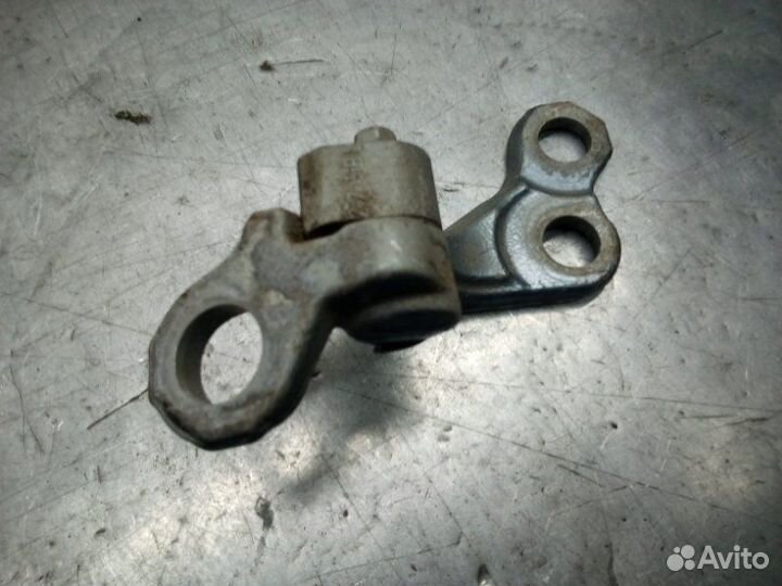 Петля двери задняя левая Ford Focus 2 хэтчбек 1