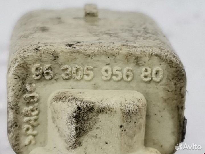 Датчик распредвала Citroen C3 Picasso 2001