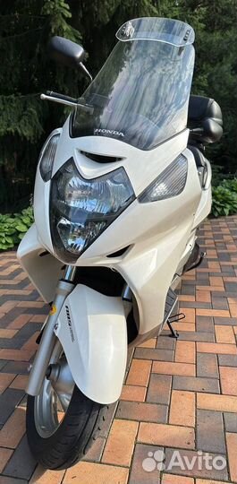 Honda Silver Wing 600