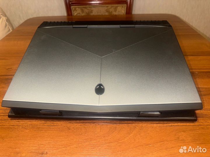 Игровой ноутбук alienware gtx 1080