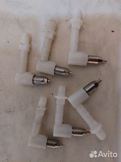 Поилки ниппельные для кроликов