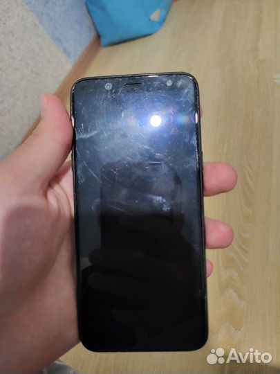 Samsung Galaxy A6, 3/32 ГБ