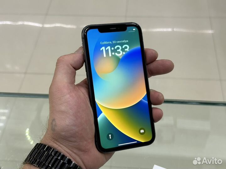 iPhone 11