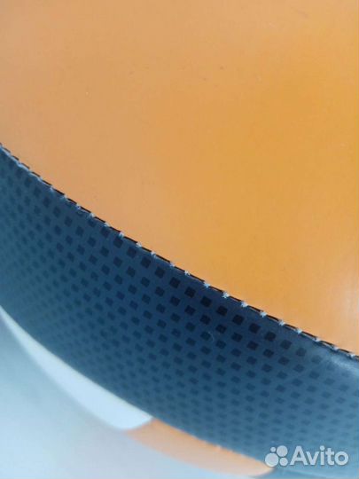 Волейбольный мяч