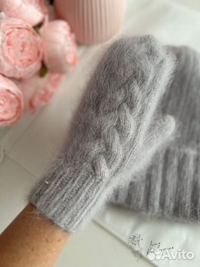 Шапочка и варежки