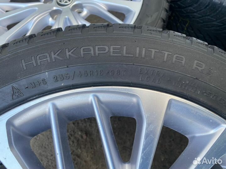 Колеса на toyota camry r 18 (оригинальные)