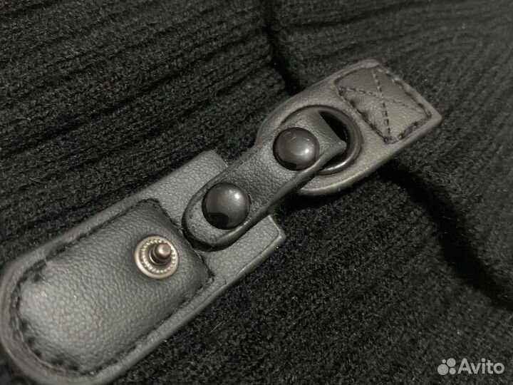 Вязаная шапка мужская