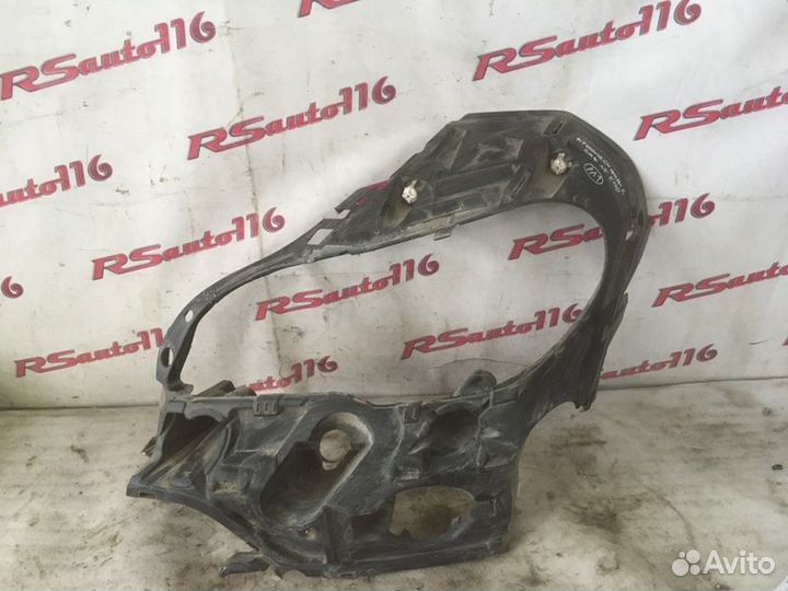 Кронштейн фары левый Bmw X5 E70