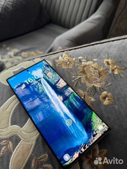 Samsung Galaxy S23 Ultra, 12/256 ГБ