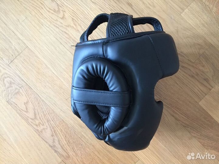 Боксерский шлем Venum Challenger 2.0