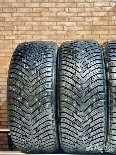 Nokian Tyres Hakkapeliitta 8 SUV 275/45 R21 и 315/40 R21