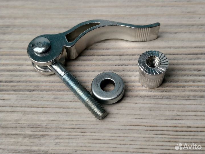 Хомут подседельный 25,4 мм trix