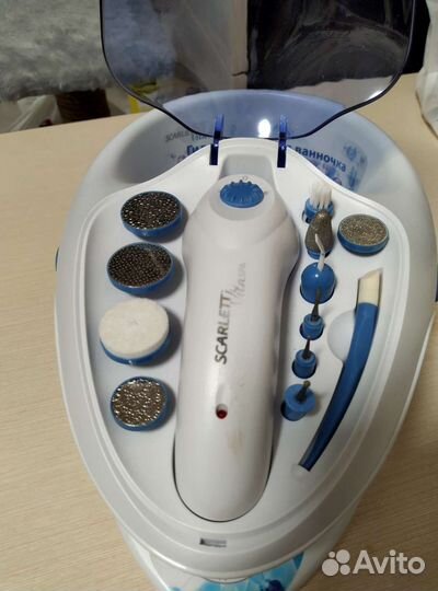 Маникюрно-педикюрный набор Scarlett