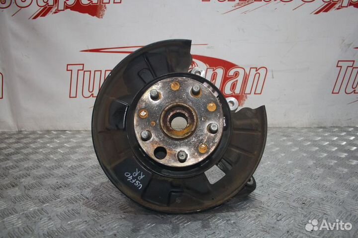 Ступица кулак задний правый Lexus LS460 LS600