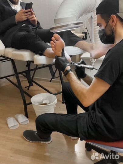 Мужской маник