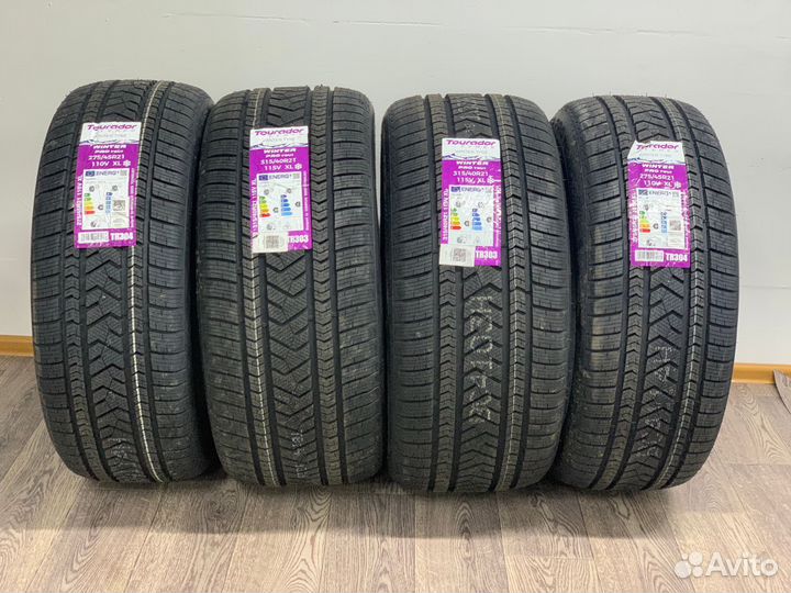 Tourador Winter Pro TSU1 315/40 R21 и 275/45 R21 115V