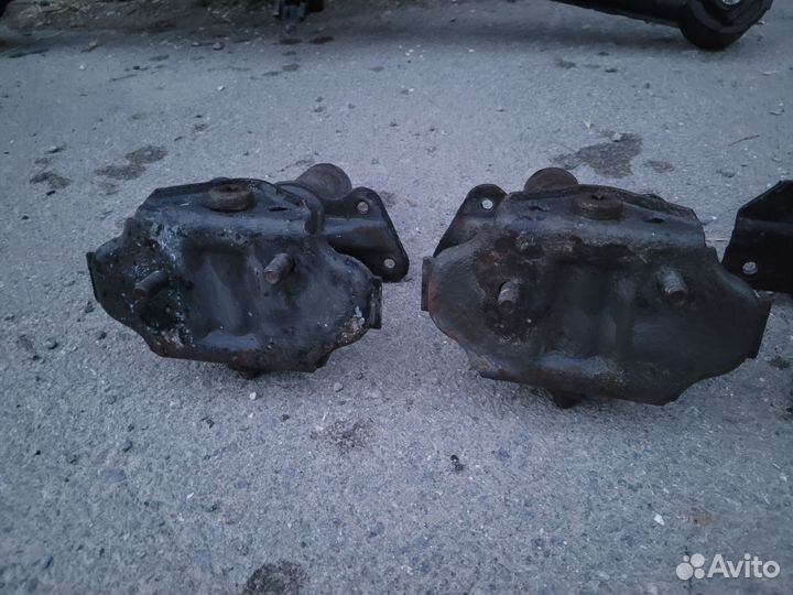 Отбойники bmw e34 бмв е34 амортизаторы