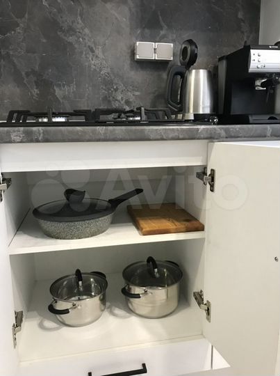 2-к. квартира, 64 м², 6/8 эт.