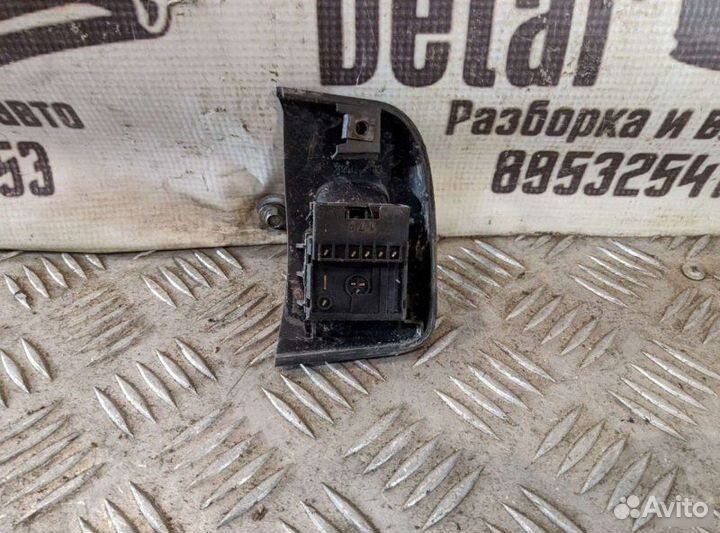 Кнопка стеклоподъемника передняя Fiat Palio