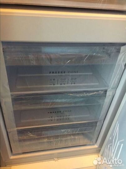 Продаётся холодильник Бирюса 320NF