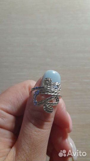 Серебряное кольцо