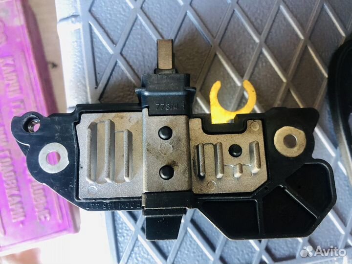 Регулятор напряжения генератора