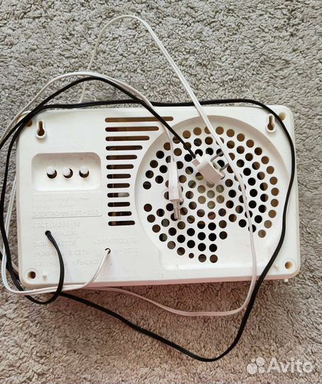 Трехпрограммный приемник Электроника пт-203 новый