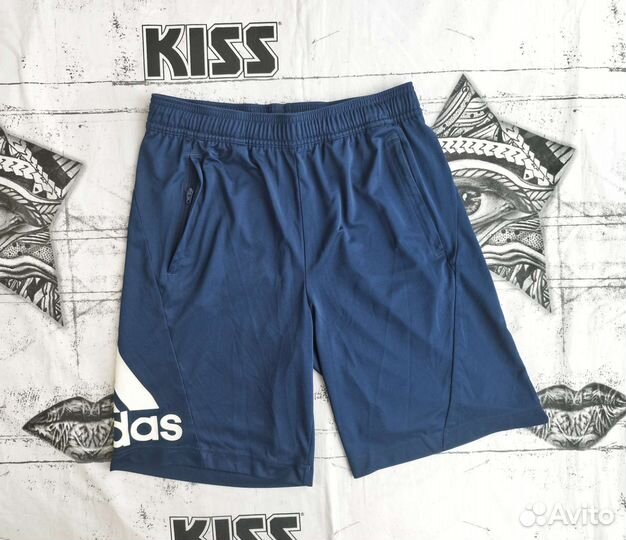 Спортивные шорты Adidas