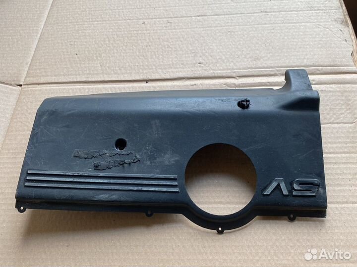 Клапанная крышка Vag 1,8 бензин