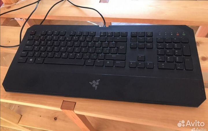 Игровая клавиатура razer