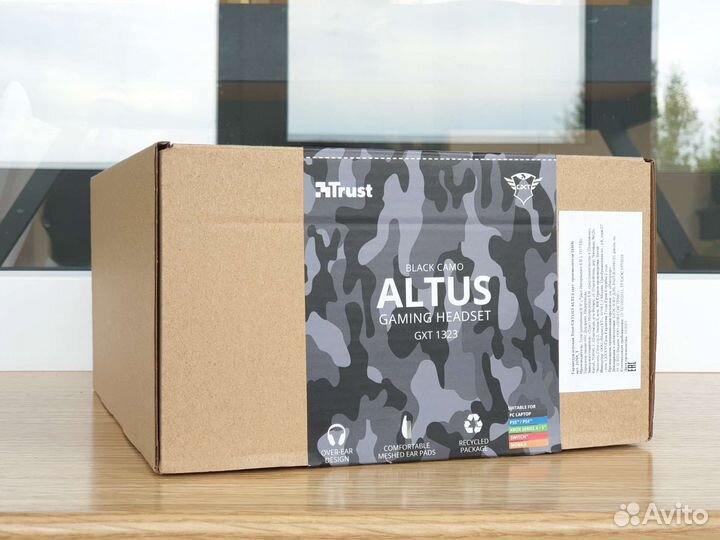 Игровые наушники с микрофоном