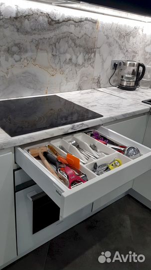 Кухонные гарнитуры в кредит