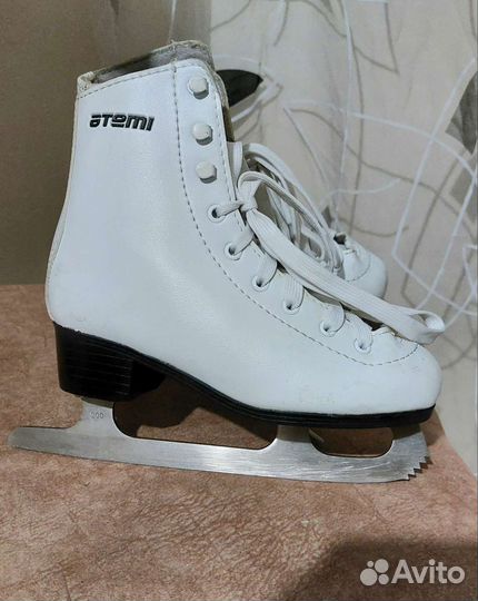 Коньки фигурные