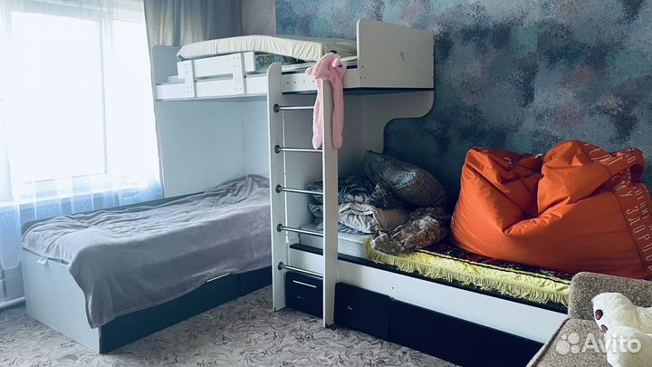 Двухъярусная кровать бу