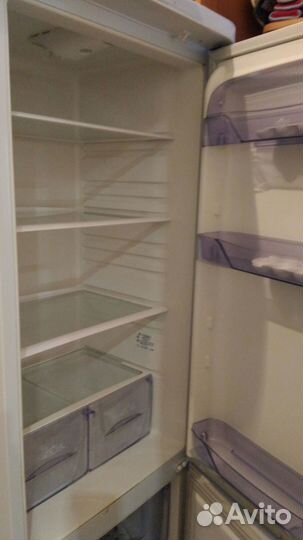 Холодильник бирюса 132R